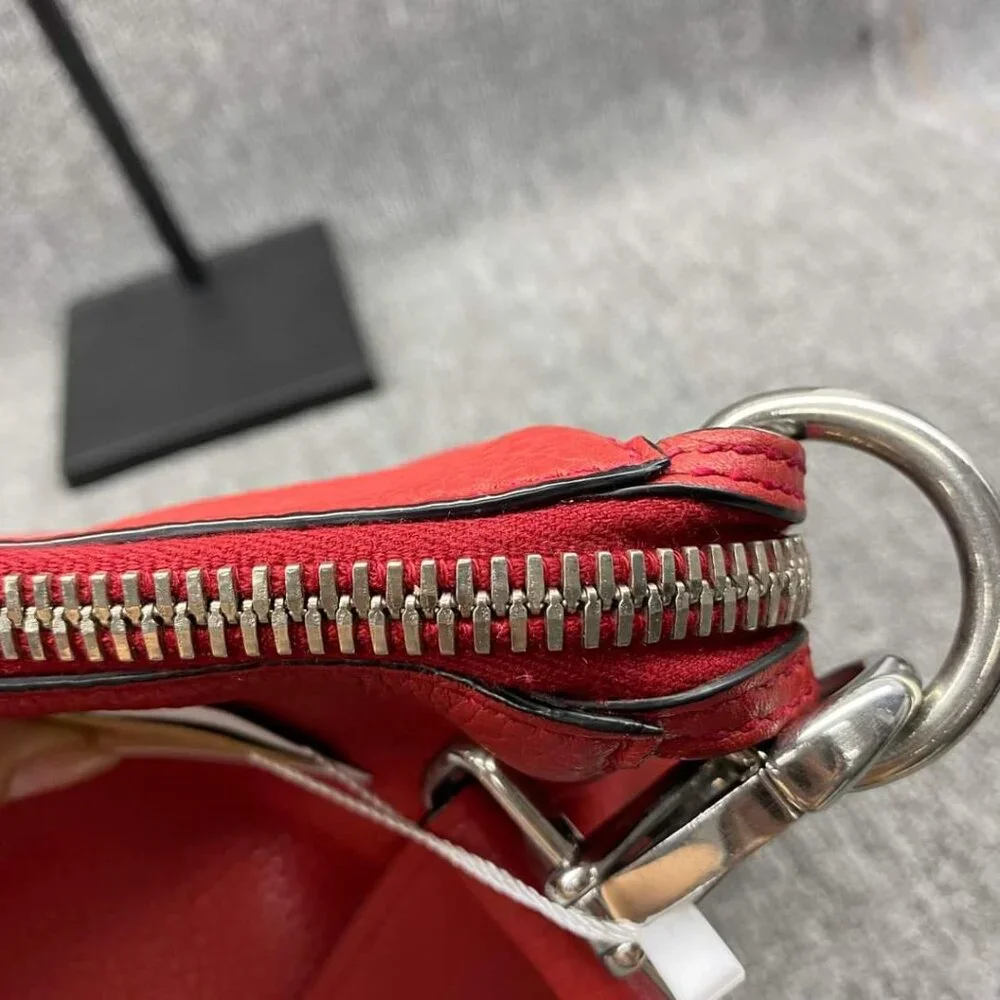 100% Authentic Prada Vitello Daino Shoulder Bag - Picture 11 of 13